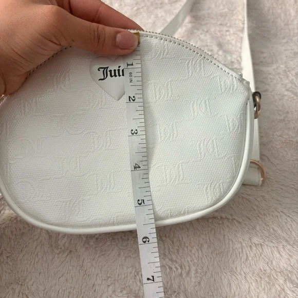 Juicy Couture White Embossed Logo Crossbody Bag Bundle | Includes Free Gift - Picture 6 of 8